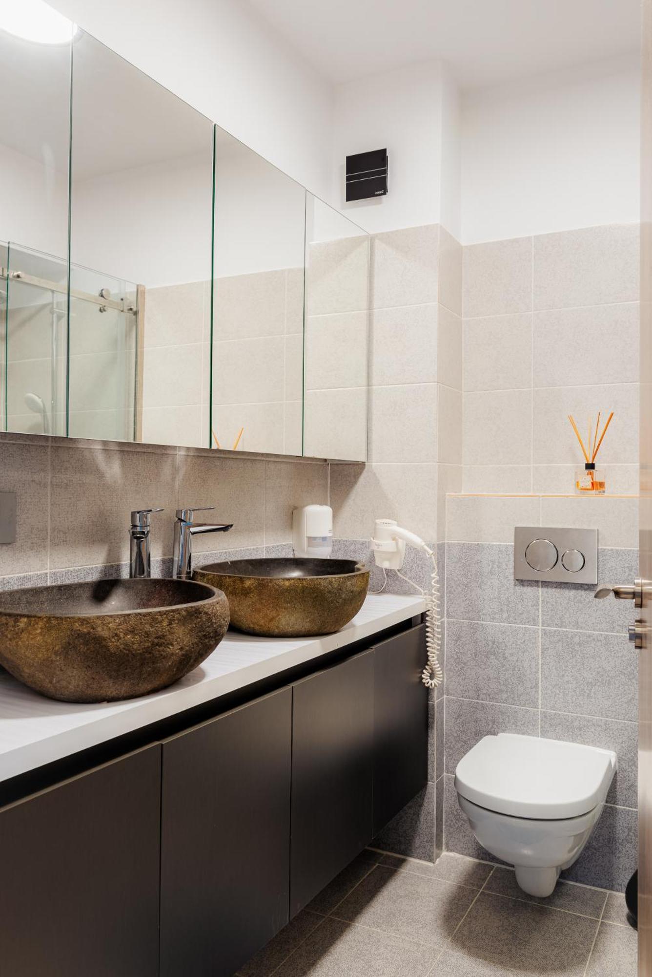 The Blue Norwegian House Apartment บูคาเรสต์ ภายนอก รูปภาพ