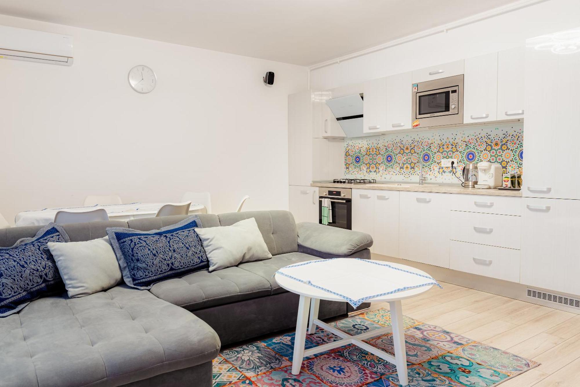 The Blue Norwegian House Apartment บูคาเรสต์ ภายนอก รูปภาพ